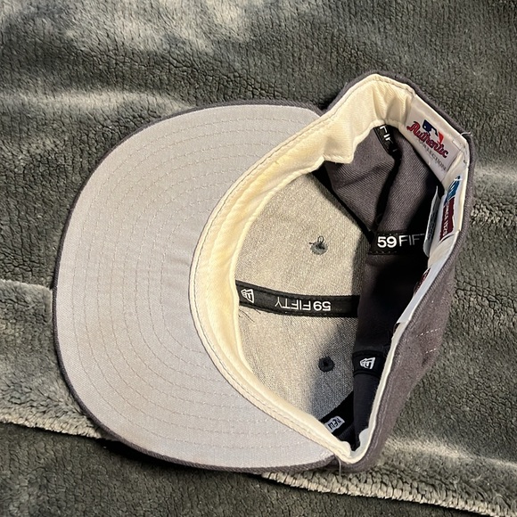 MLB | Vintage New Era Toronto Blue Jays fitted hat - Picture 5 of 7